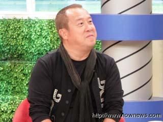 《康熙》曾志伟家中禁提S小S笑称没原谅曾宝仪